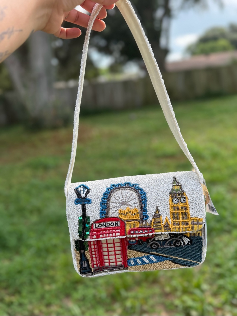 India Boutique White Beaded London Scene Shoulder Bag